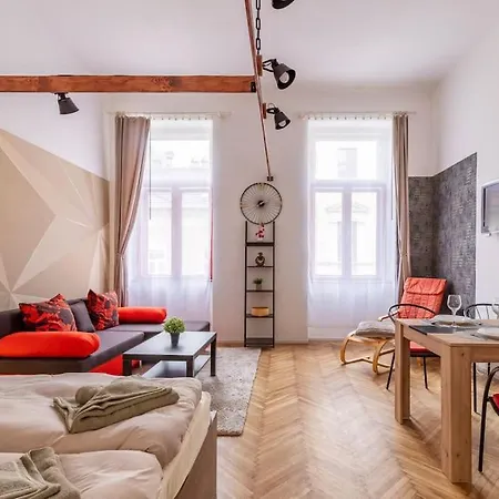 Little Joseph's Apartament Budapesta